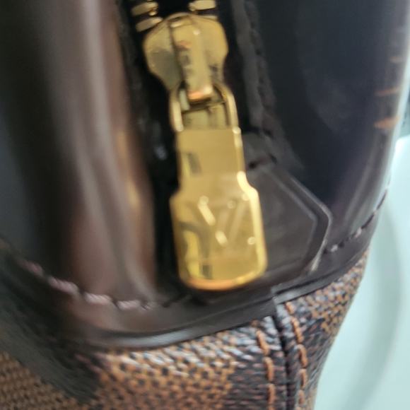 louis vuitton bag - Picture 3 of 5